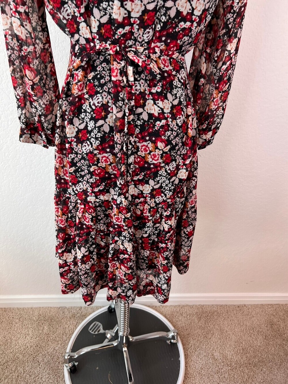 Rose & Olive Black and Red Floral Mini Dress Tie Waist Cottagecore size Small - Picture 9 of 10